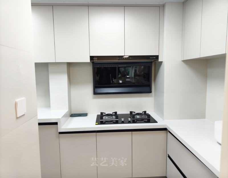 佳樂(lè)·悠南山98平米現(xiàn)代風(fēng)格裝修案例